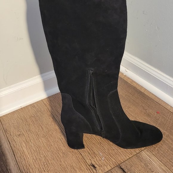 Knee high, black leather and suede, sexy heeled boots, size 10, lightly used - Picture 6 of 6